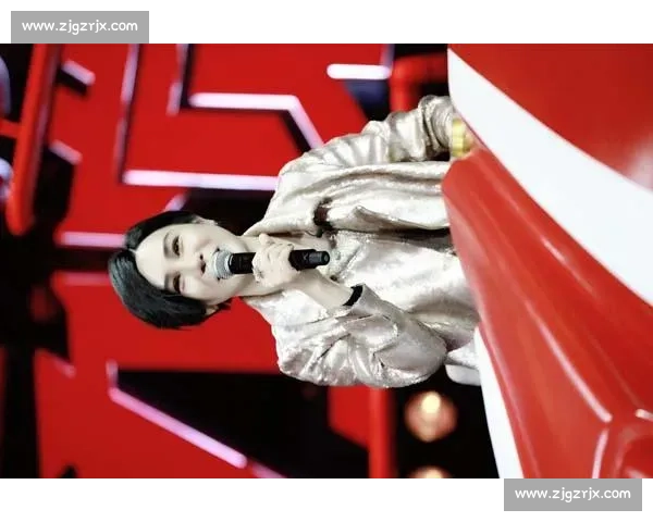 尚雯婕秒解国家队身份谜：从系鞋带动作锁定街舞选手